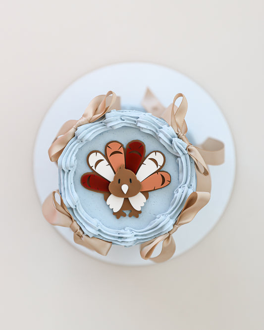 Grateful Gatherings Mini Vintage Cake