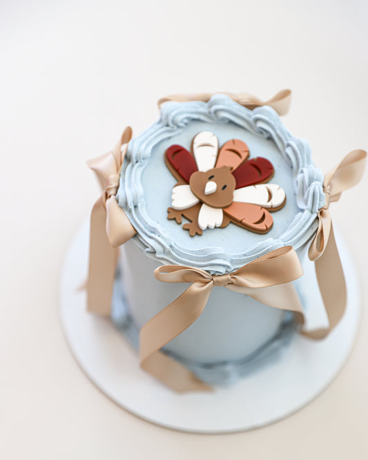 Grateful Gatherings Mini Vintage Cake