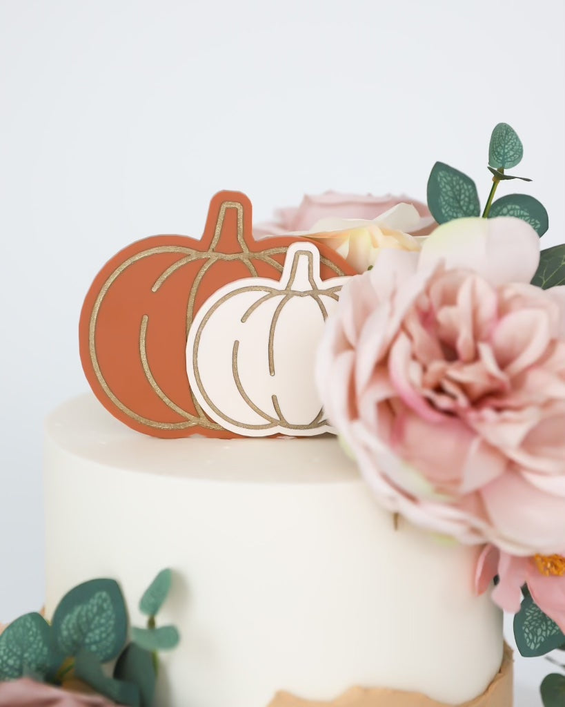 Pumpkin Bloom Cake