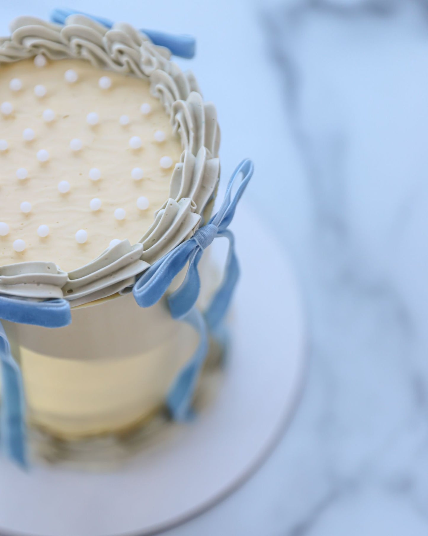 Vintage Spring Mini Cake