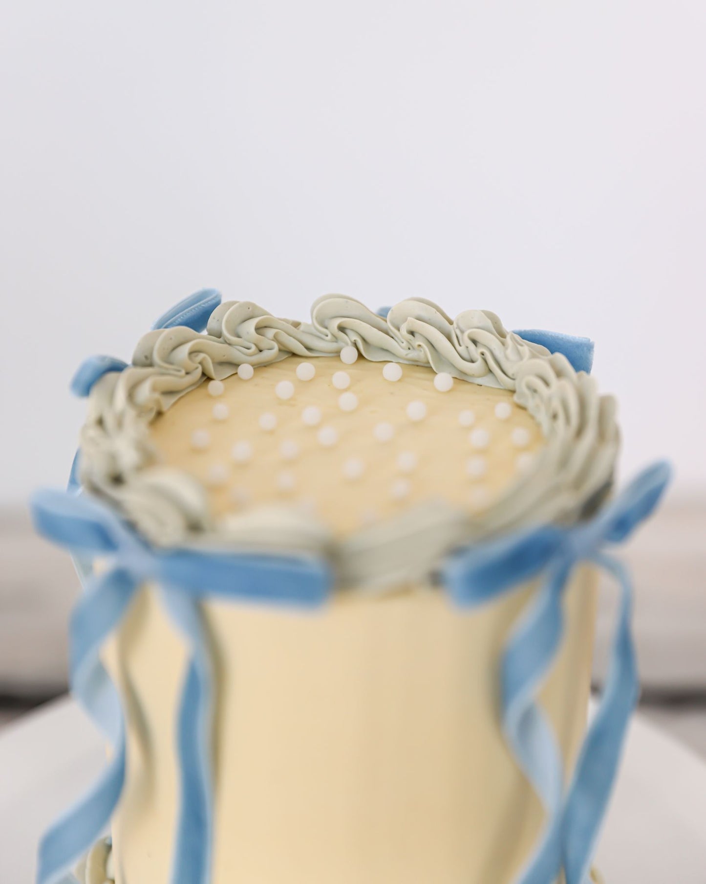 Vintage Spring Mini Cake