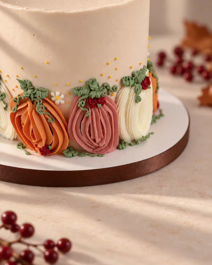 Pumpkin Patch Thanksgiving Cake
