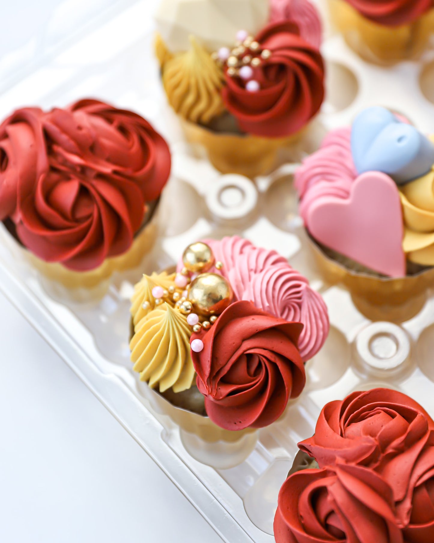 Cupid’s Retro Cupcakes