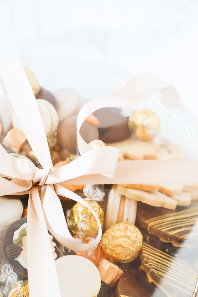 Fall Harvest Thanksgiving Dessert Platter – Gourmet Cookie and Chocolate Gift Tray