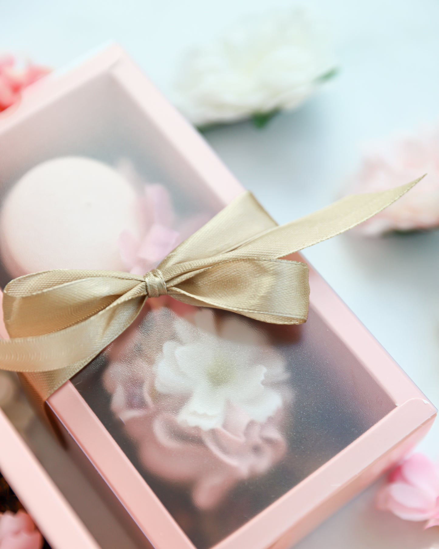 Luxury dessert box with gold ribbon and frosted lid packaging