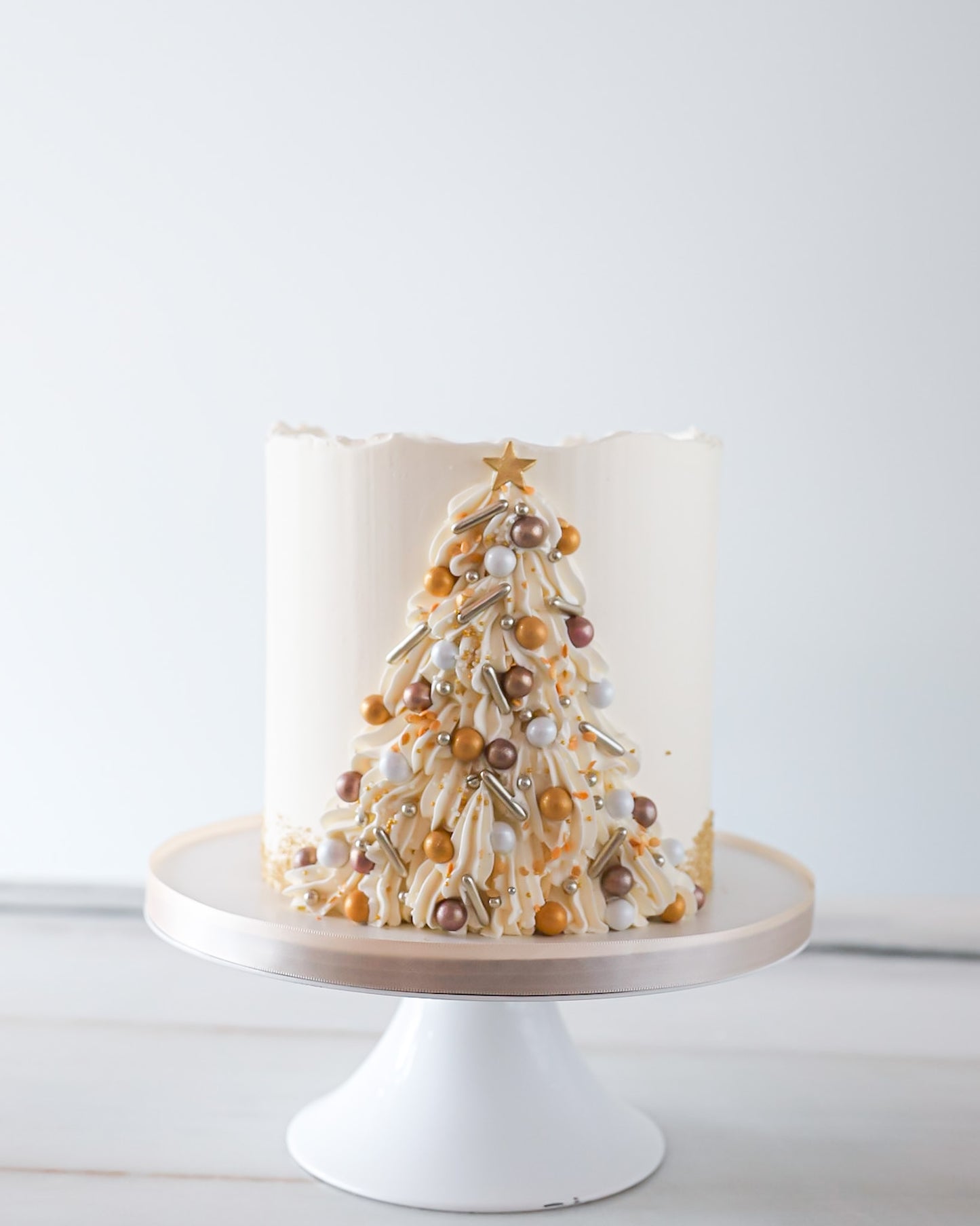 Holiday Pine Cake