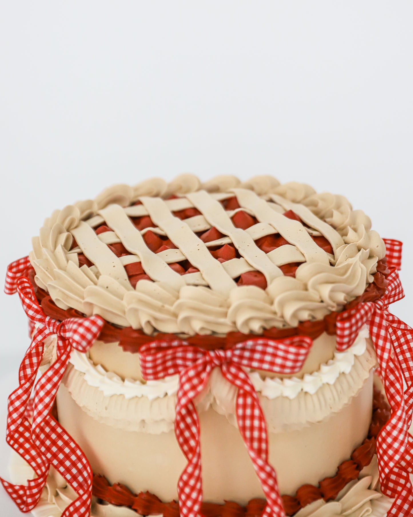 Sweet Cherry Pie Cake