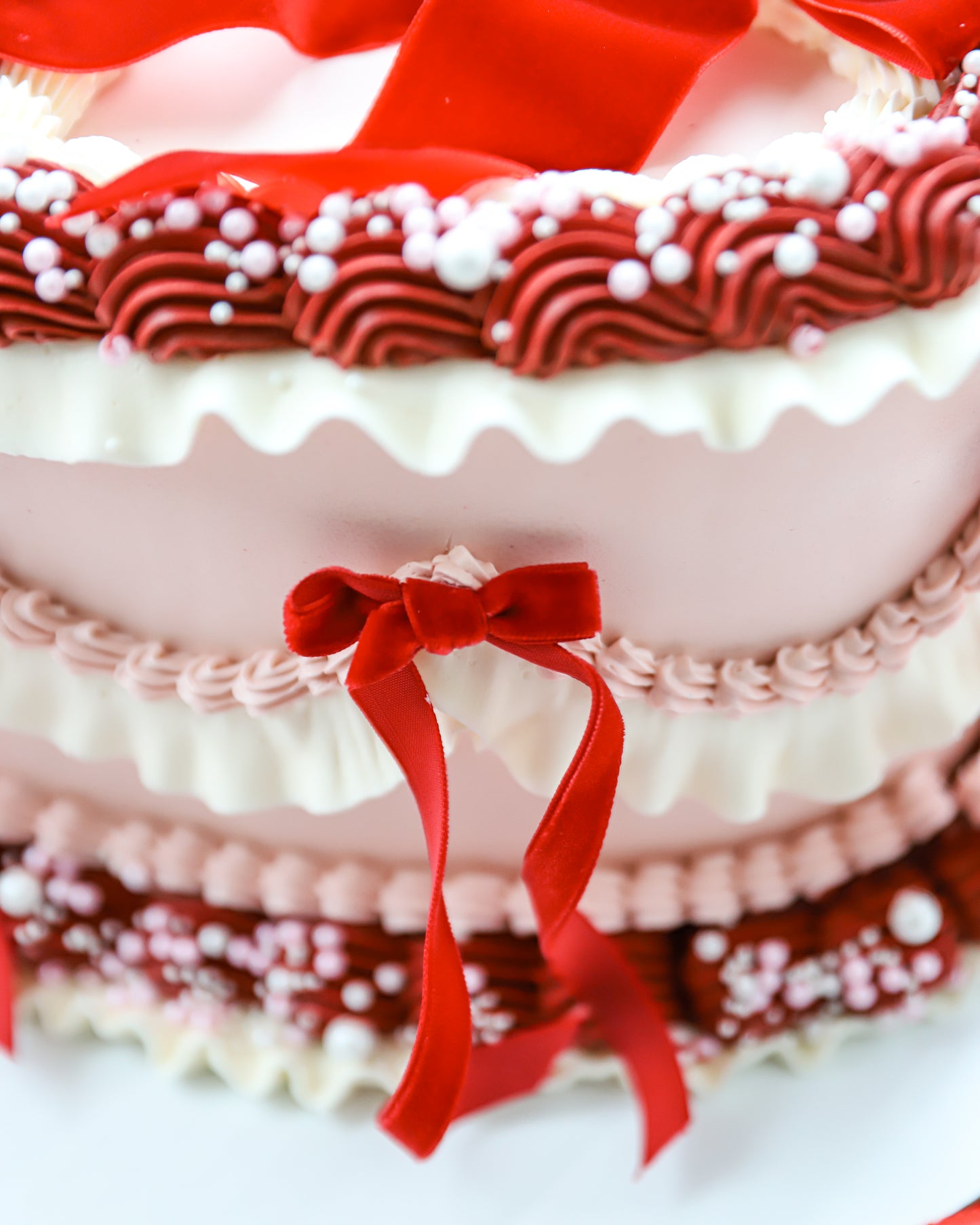 Heart Vintage Valentine Cake