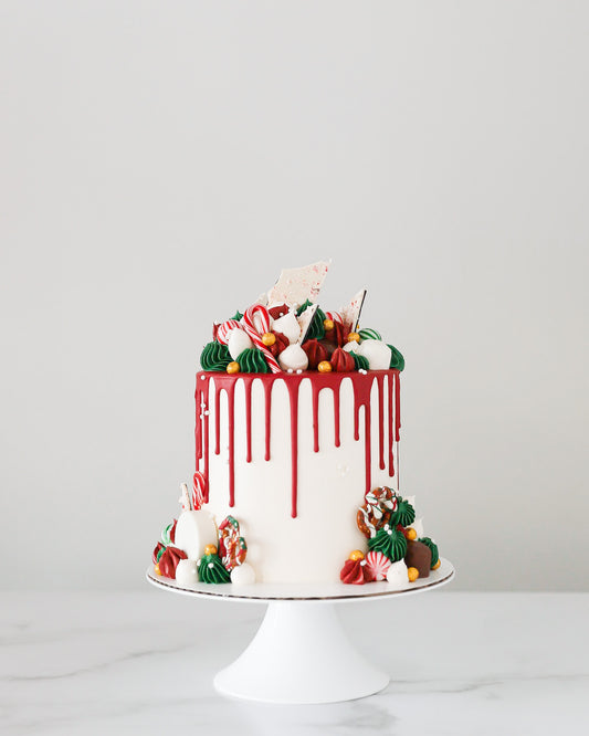 Festive Peppermint Delight Christmas Cake